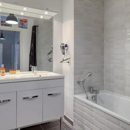 Le Saint Georges Apartment Bussy-Saint-Georges